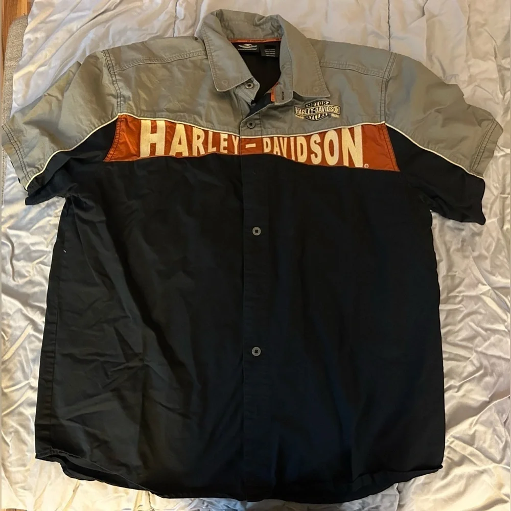 Harley-Davidson Men's Black, Gray, and Orange Casual Shirt - Picture 6 of 6